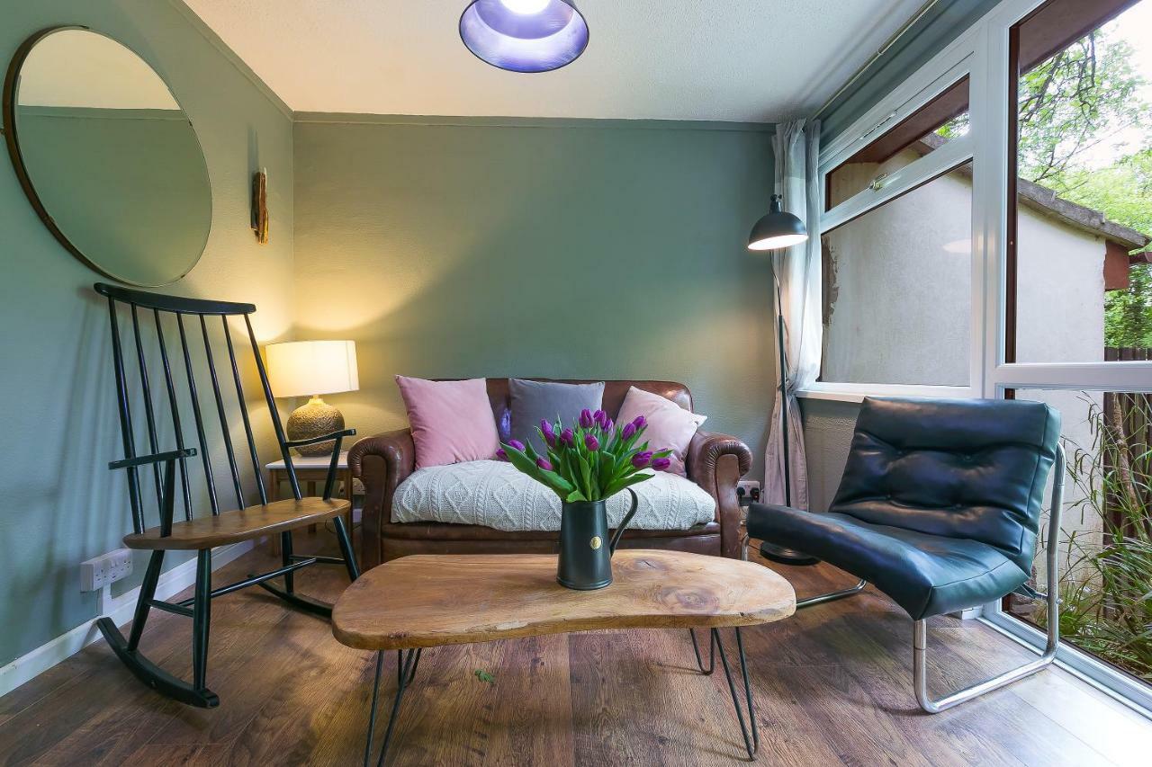 Cosy Woodland HomeUny Lelant エクステリア 写真